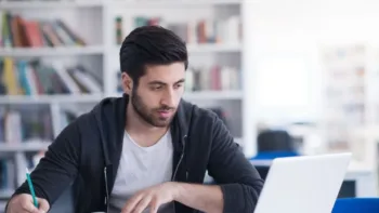 8 Trending Online Degrees in 2024 